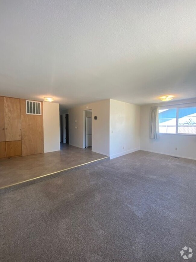 Building Photo - 255 S 9th St Unit 245 Rental