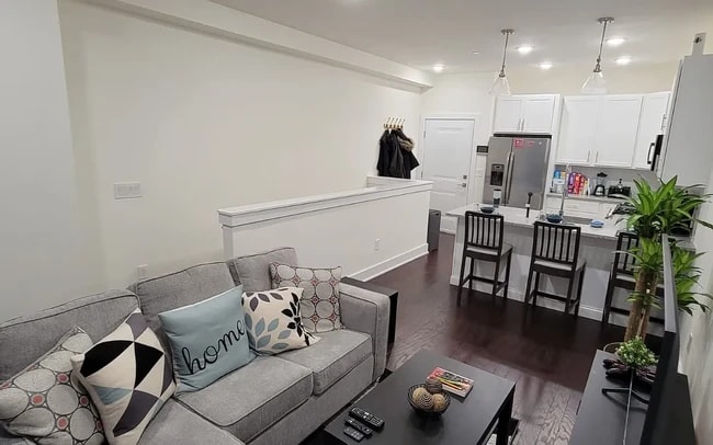 Photo - 512 W Montgomery Ave Unit 2