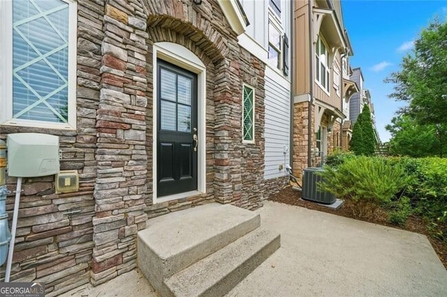 Photo - 164 Blakemore Dr