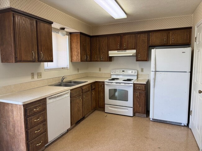 Photo - Beautiful Kaysville townhouse
