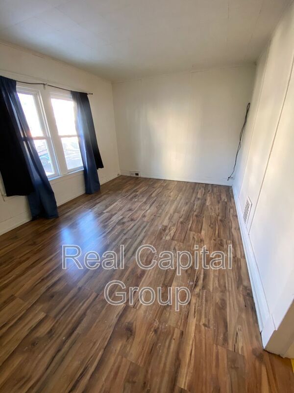 Photo - 709 Townsend Pl Unit Lower