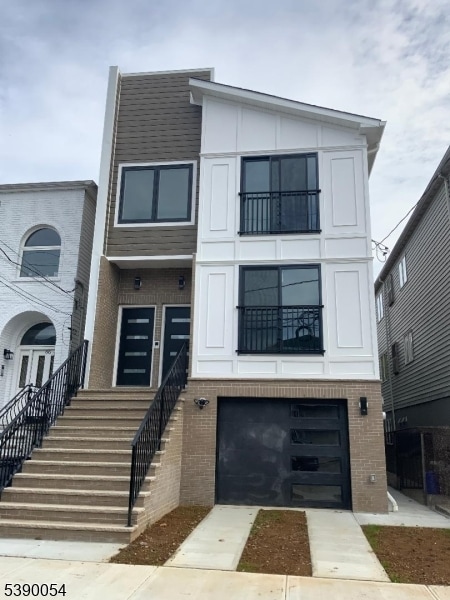 Photo - 68 Main St Unit 2