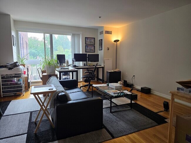 Photo - 950 Massachusetts Ave Unit 211
