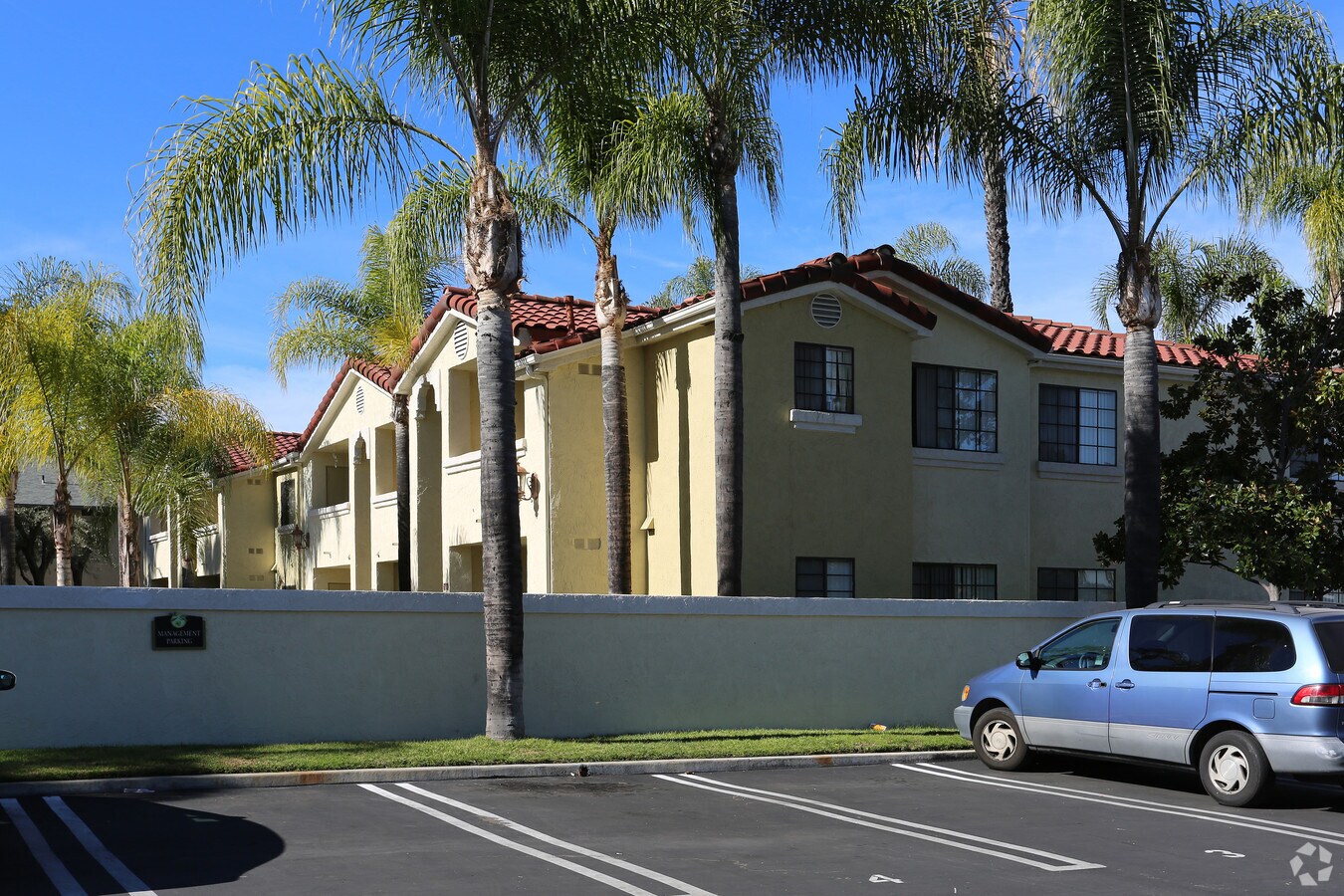 Photo - Los Olivos Apartments