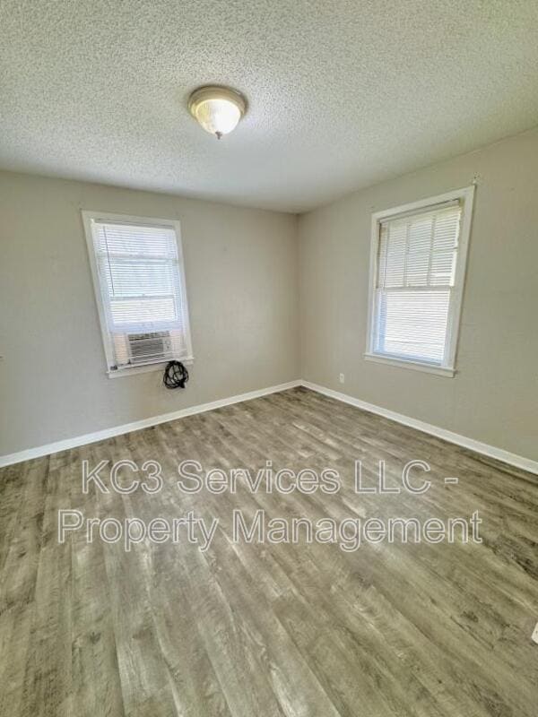 Photo - 6131 NE Vivion Rd