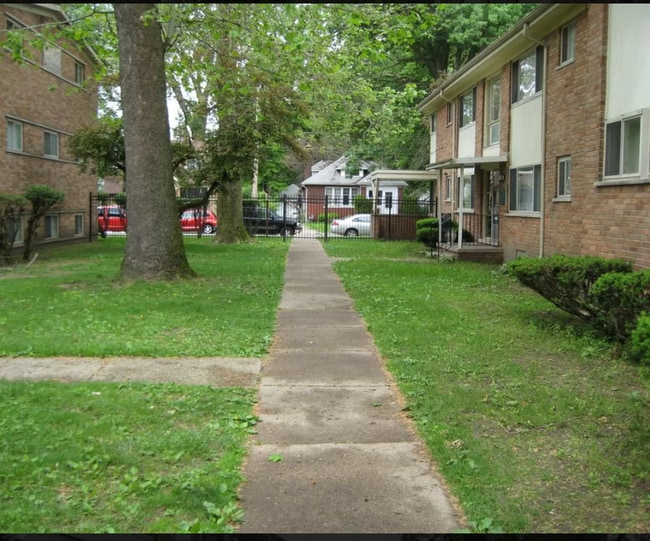 Photo - Westside Condo 2 bedroom 1 bath