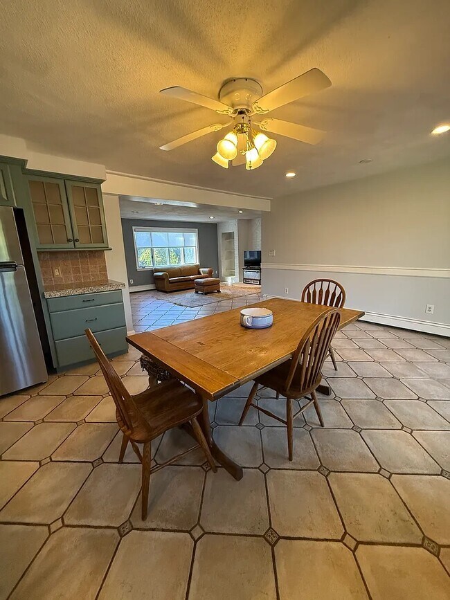 Photo - 46 Agrillo Cir