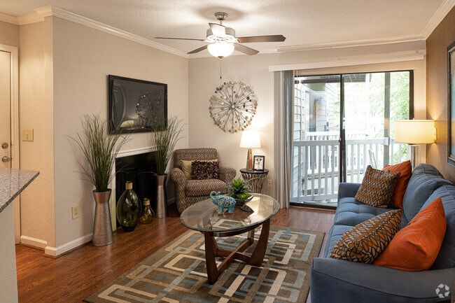 1BR - 1BA, 602SF
