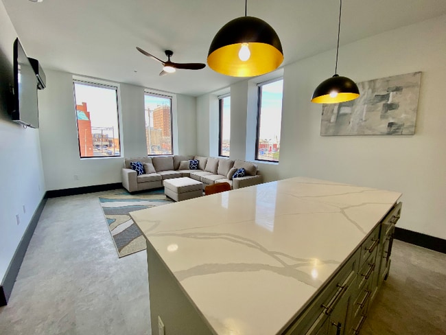 Photo - 116 E Randolph Ave Unit 212