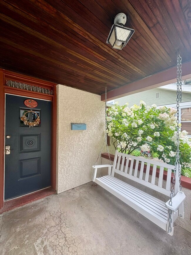 Photo - 510 W Main St