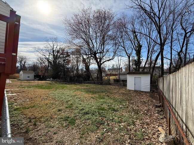 Photo - 1411 Harrison St