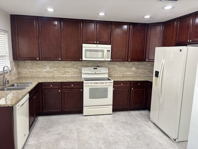 Photo - 1813 E Cheryl Dr