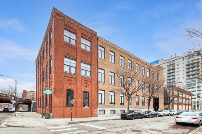 Building Photo - 729 N Sangamon St Unit 309 Rental