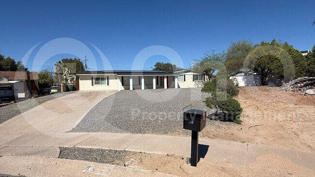 Photo - 8449 E Kent Pl