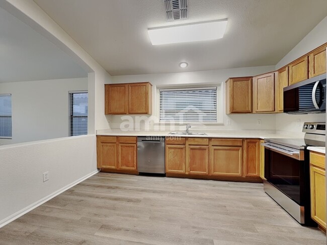Photo - 12613 W Reade Ave