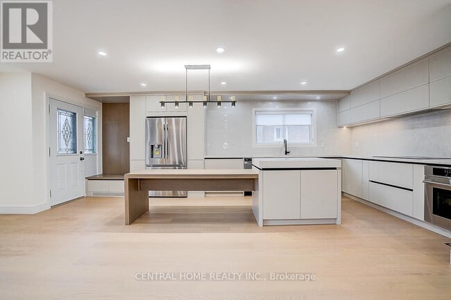Photo - 23 Bakerdale Rd