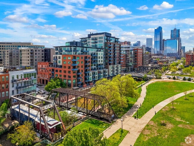 Building Photo - Large 2 Bedroom Loft in LoDo with Amazing ... Unit 509