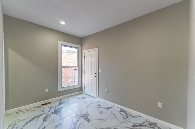 Photo - 41 Howe St Unit Apt 1