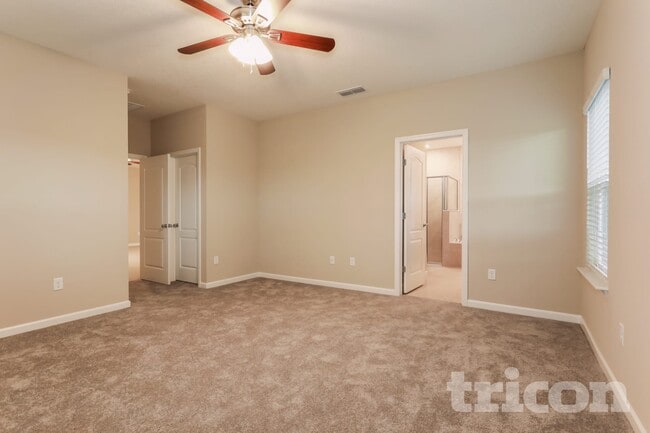 Photo - 165 Bloomfield Wy