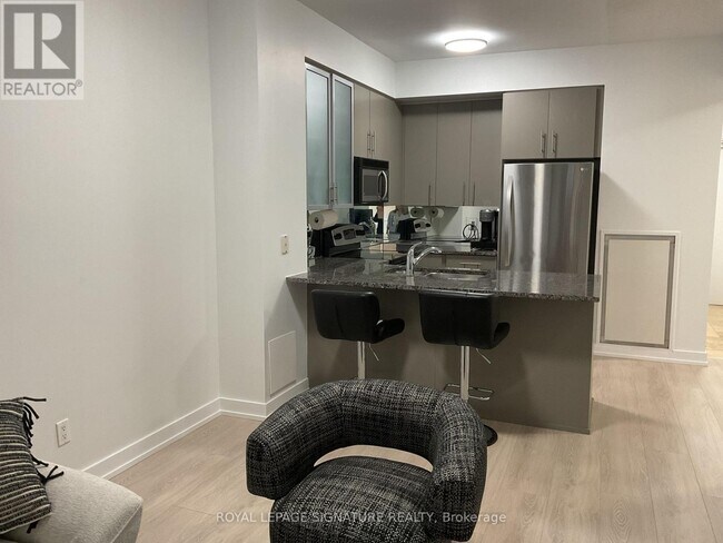 Photo - 438 King St W Unité 415