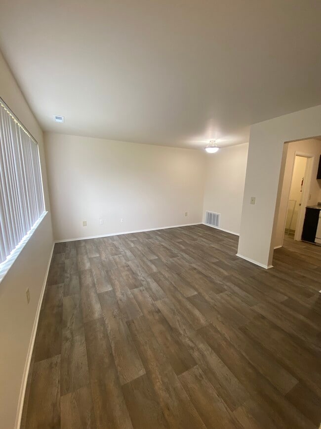 Photo - Westminster Park Apartments