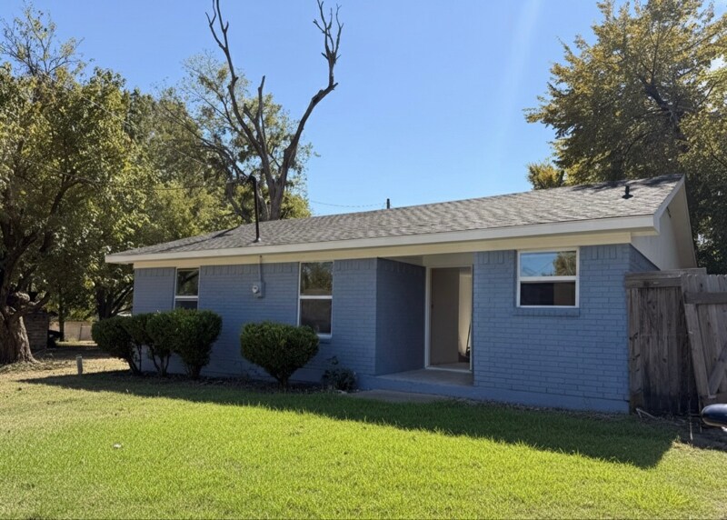 Photo - 308 E Bourn St