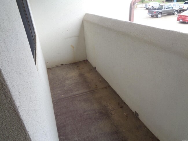 Photo - 301 Kings Row Dr Unit 304