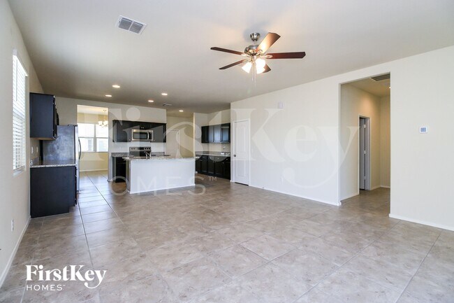 Photo - 10404 E Marigold Ln