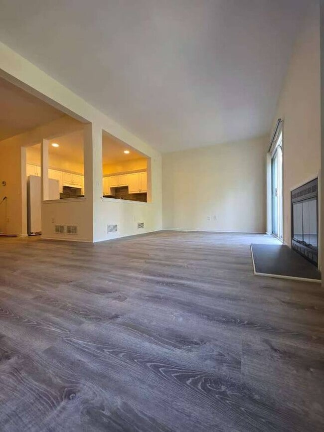 Photo - 17 Springhill Dr Unit 17