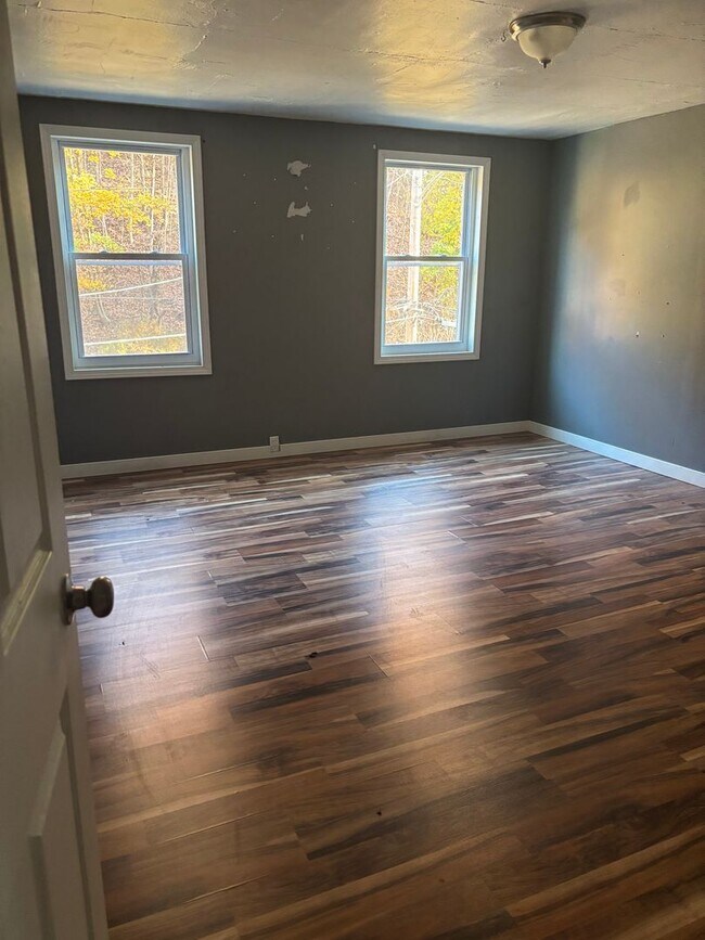 Photo - 241-243 Baker St Aliquippa Unit 241 Baker St Aliquippa