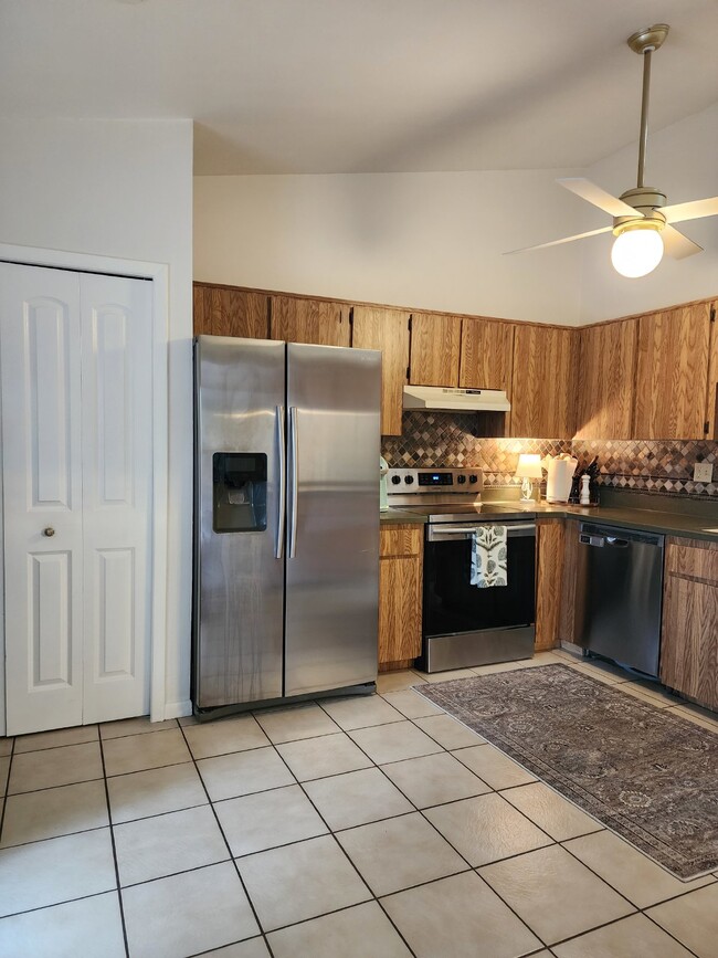 Photo - Pool home in Historic Tarpon Springs