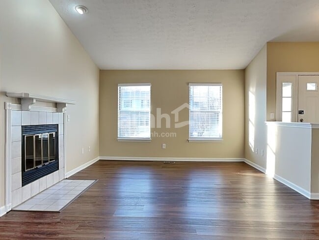 Photo - 420 Randy Ln