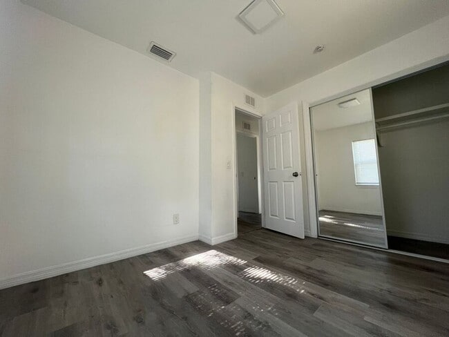 Photo - 626 W Crawford St