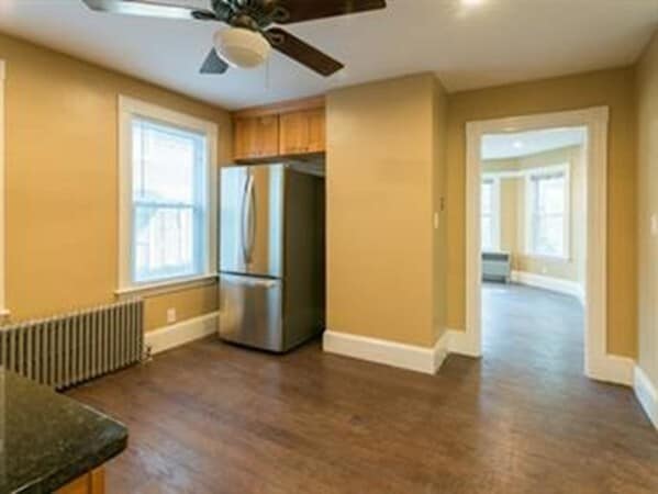 Photo - 23 Magee St Unit 1