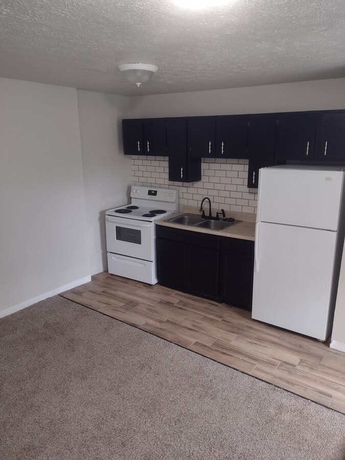 Photo - 2556 Beekman St Unidad 101