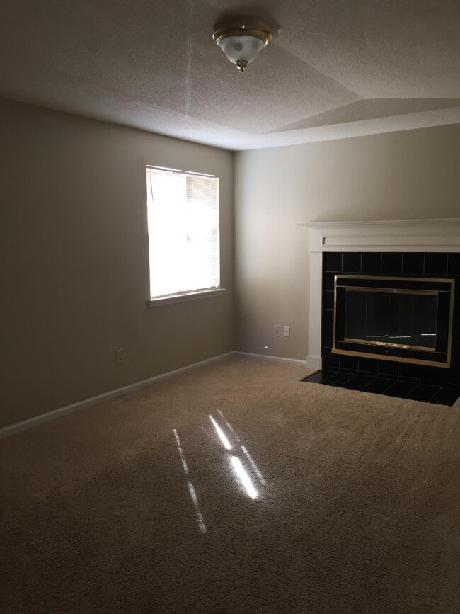 Photo - 3019 White Sand Dr