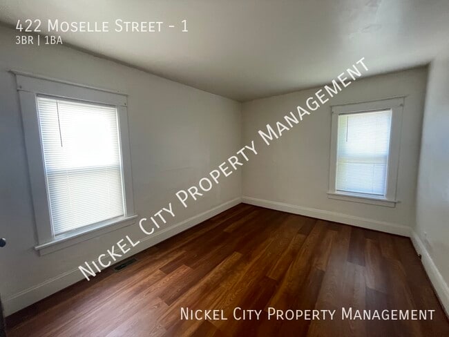 Photo - 422 Moselle St Unit 1