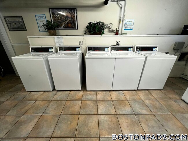 Photo - 518 Cambridge St Unit 7A