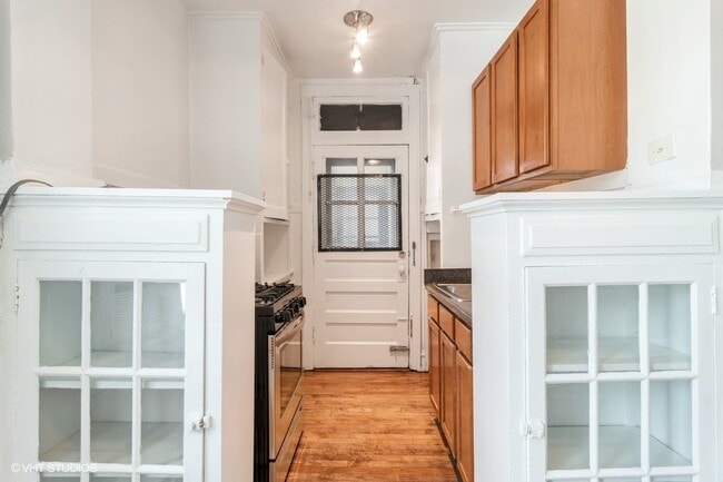 Photo - 3806 W Irving Park Rd Unit 5