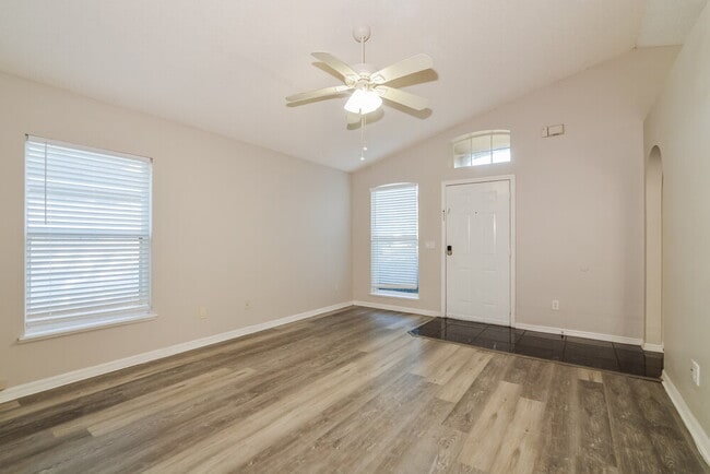 Photo - 5529 New Cambridge Rd