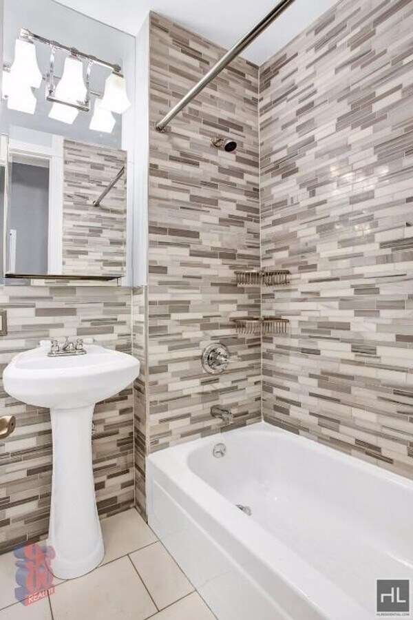 Photo - LEROY ST. Unit 1B