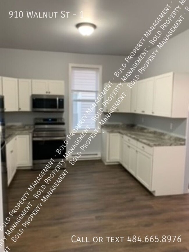 Photo - 910 Walnut St Unidad 1