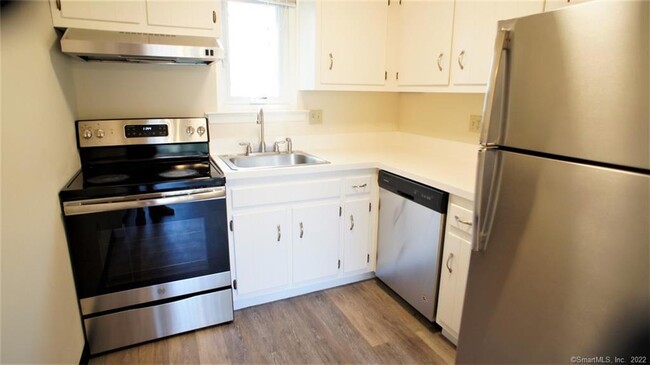 Photo - 16 Glenwood Ave Condo Unit 6