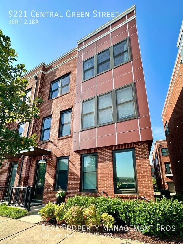 Photo - 9221 Central Green Street-