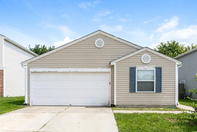 Building Photo - 10860 Wymm Ln