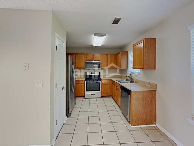 Photo - 228 Kings Cove