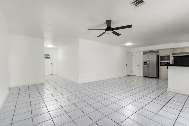 Photo - 11030 Hayslip Ln