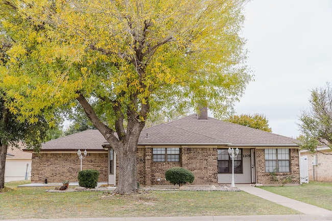 Photo - 1105 Gordon Blvd