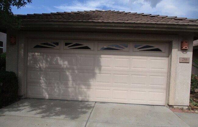 Photo - Unfurnished, 1-year long-term rental