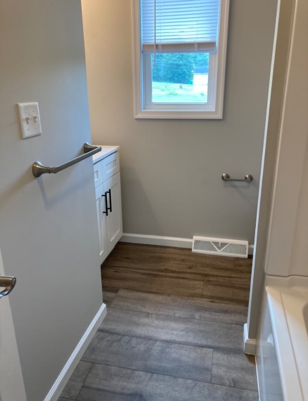 Photo - 1052 Stonybridge Dr